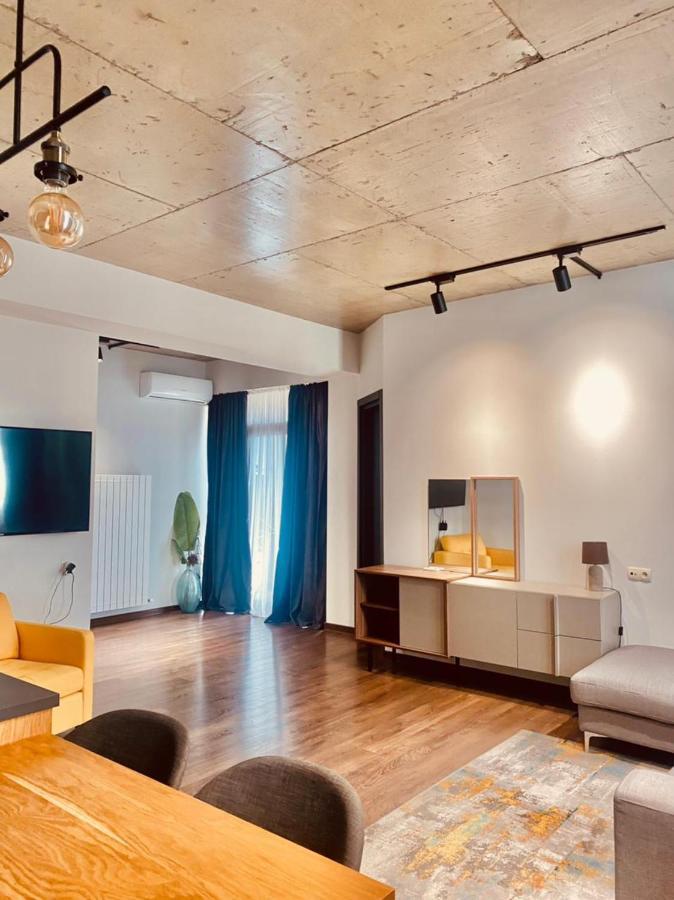 Apartment Sixteen Tbilisi Ngoại thất bức ảnh