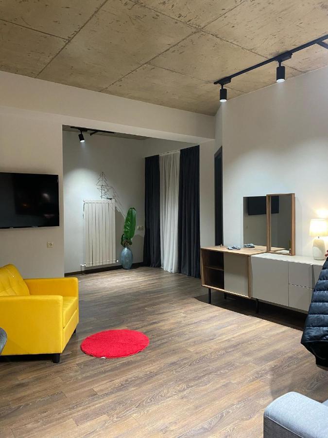 Apartment Sixteen Tbilisi Ngoại thất bức ảnh