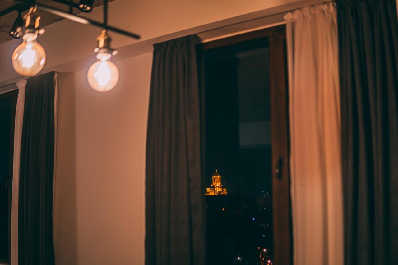Apartment Sixteen Tbilisi Ngoại thất bức ảnh