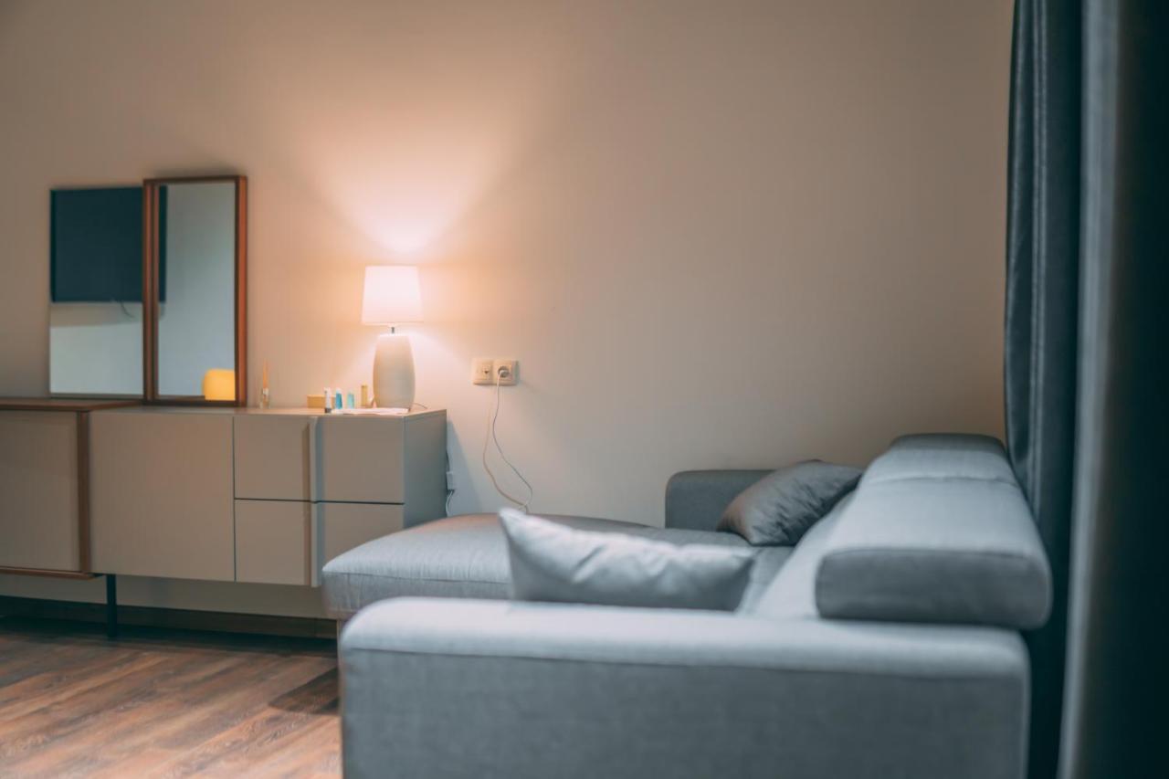 Apartment Sixteen Tbilisi Ngoại thất bức ảnh