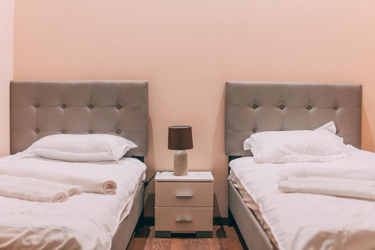 Apartment Sixteen Tbilisi Ngoại thất bức ảnh